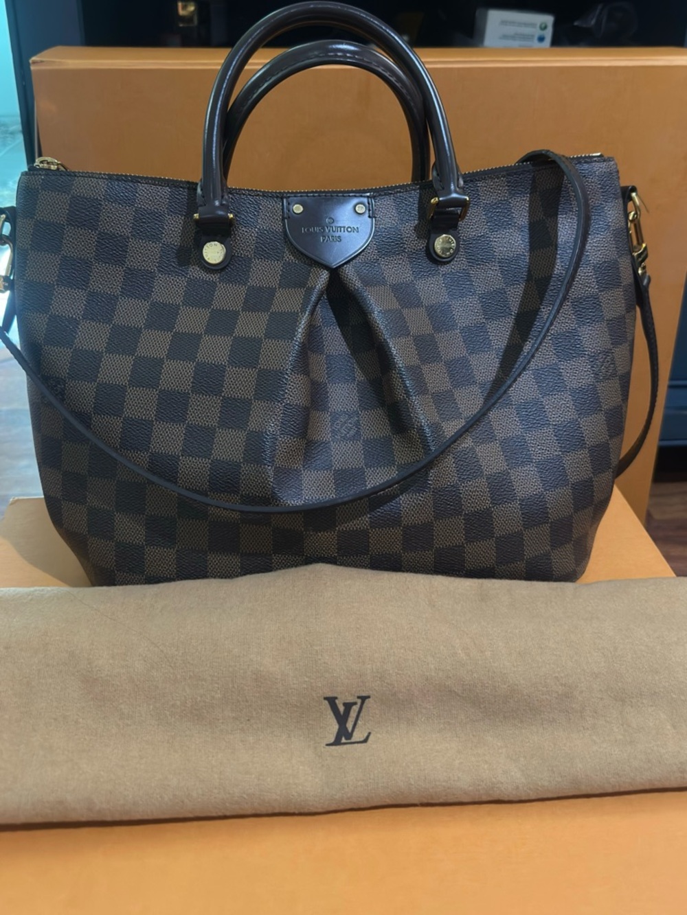 Louis Vuitton Siena pm Damier Ebene Brown Handbag - Picture 2 of 15